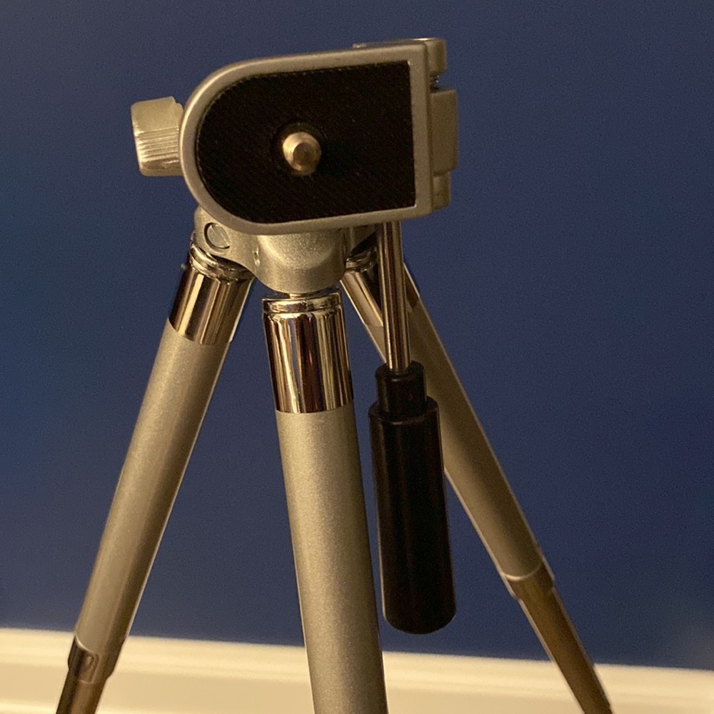 Foldable/packable tripod - Picture 3 of 7